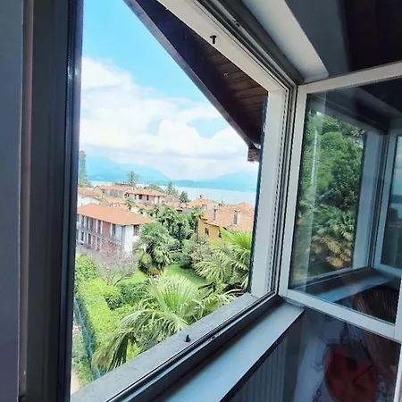 Casa Giuly , Attico Sul